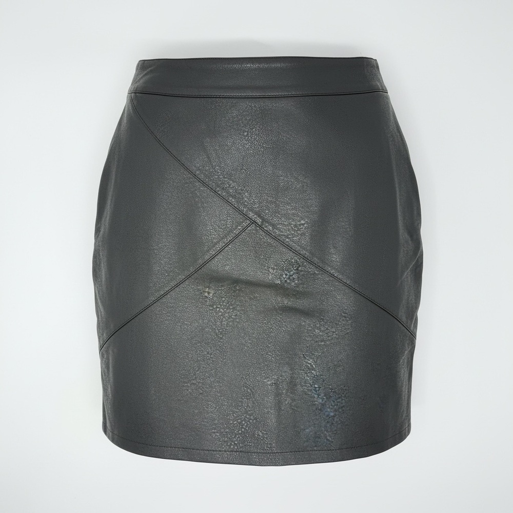 Black Faux Leather Mini Skirt Size Small Night Out Staple
